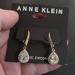 NWT Anne Klein crystal CZ teardrop rhinestone earrings